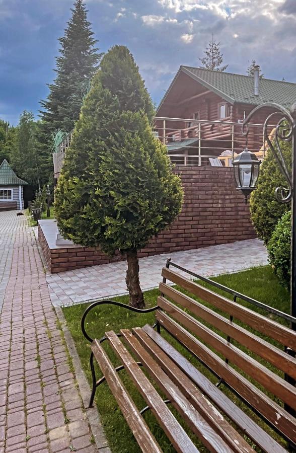 Комфортний Котедж В Мигово Exterior foto